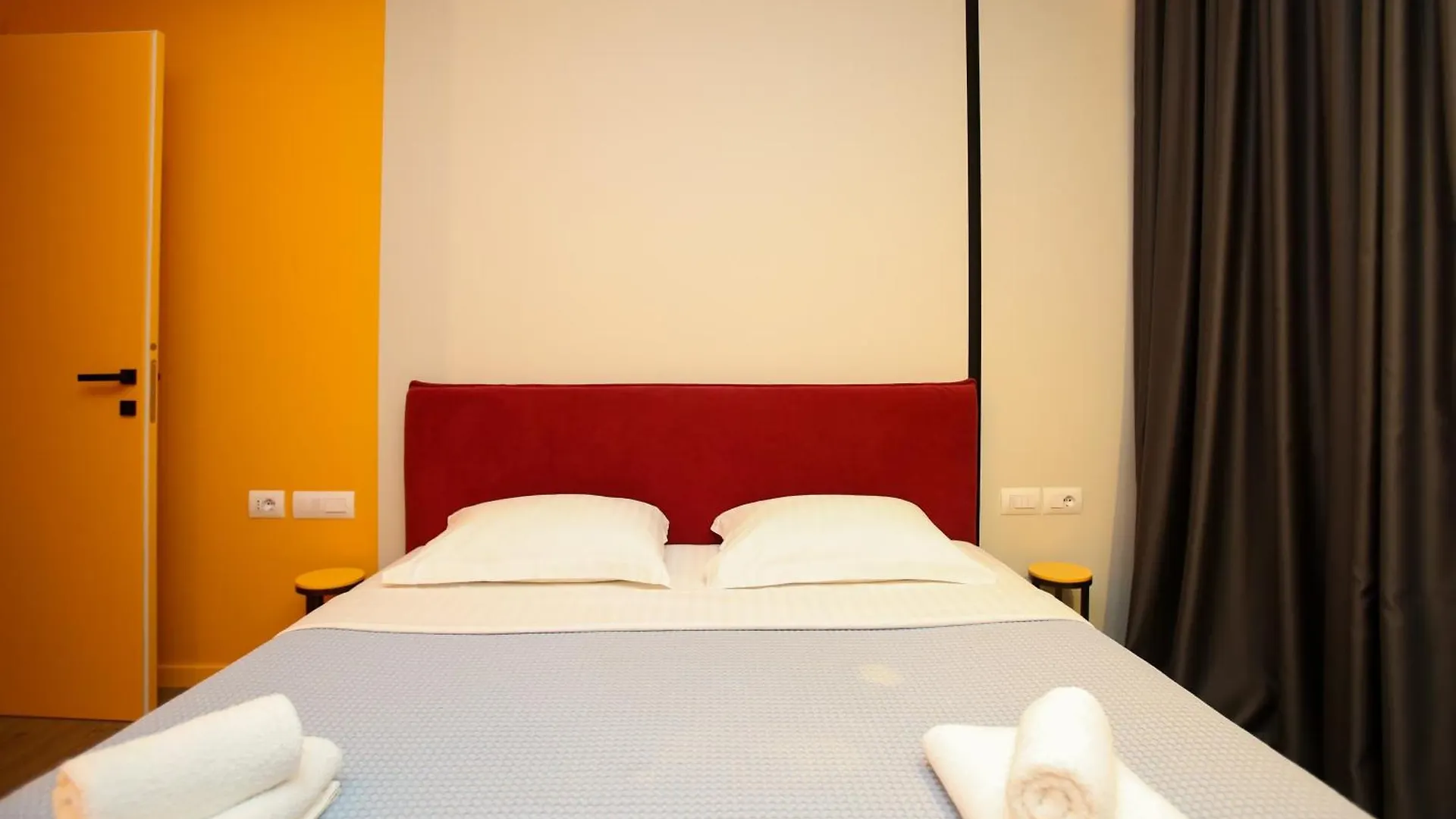 Imperial Visar Apartment Yellow Vlorë